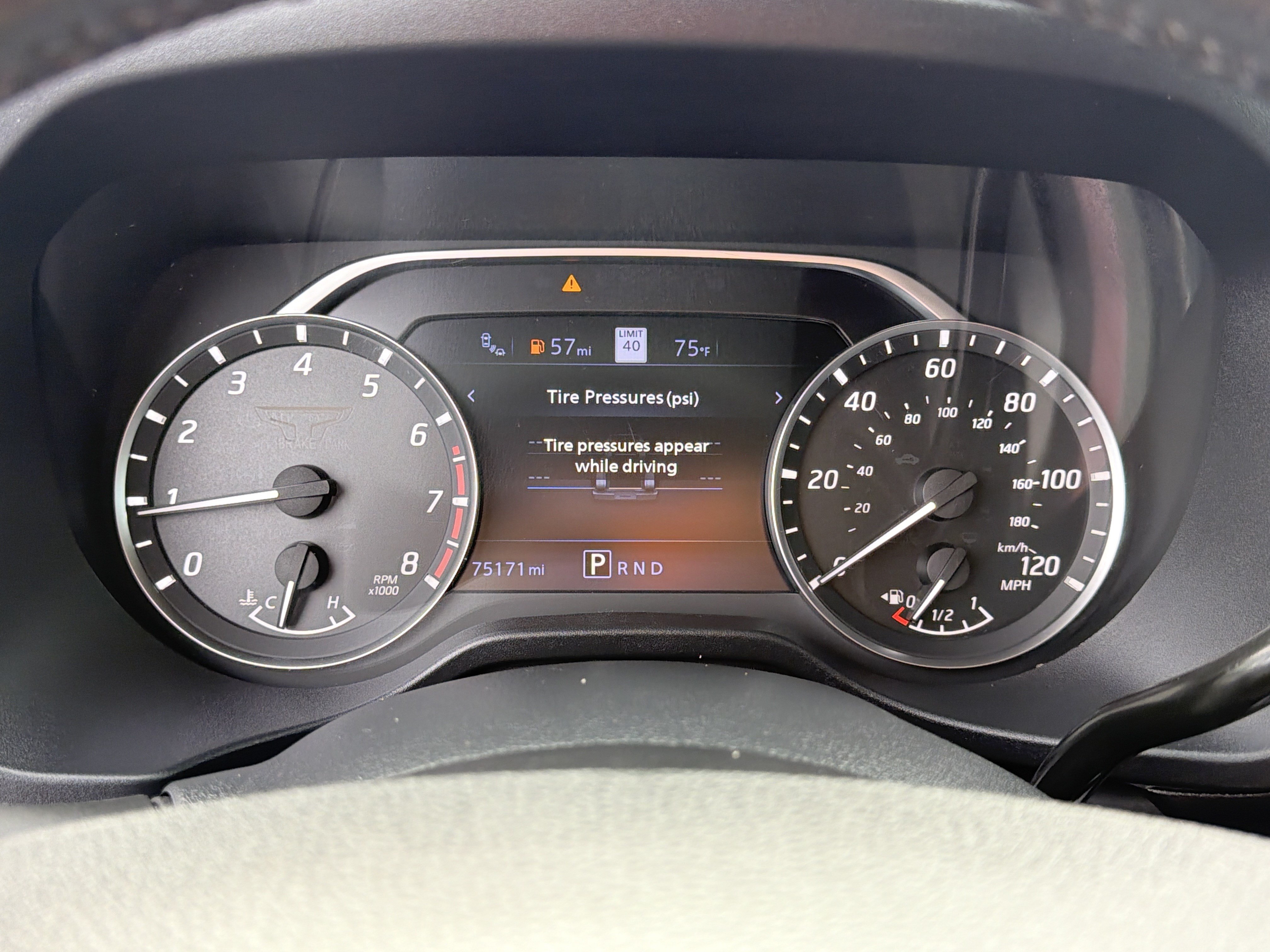 Used 2021 Nissan Titan SV w/ SV Convenience Package RWD image 26