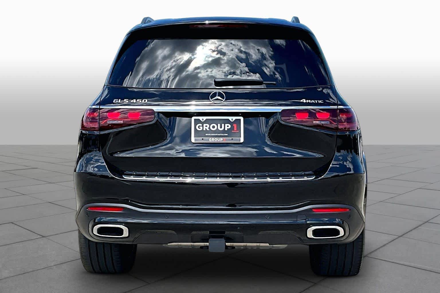 Used 2026 Mercedes-Benz GLS 450 4MATIC image 5