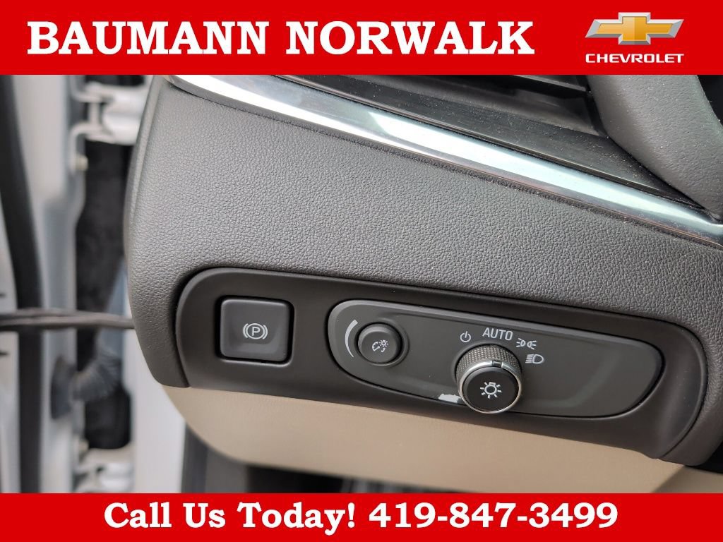 Used 2019 Buick Enclave Premium w/ LPO, Luxury Package AWD/4WD image 16