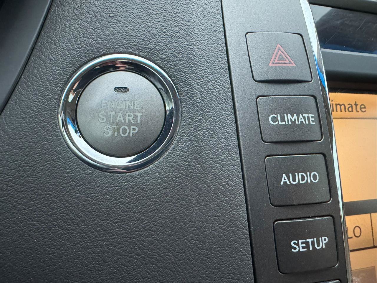 Used 2011 Lexus ES 350 FWD image 17