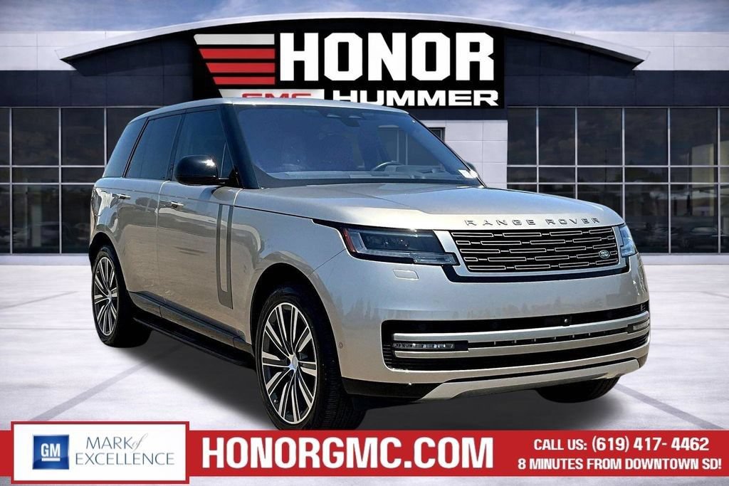 Used 2023 Land Rover Range Rover SE AWD/4WD image 2