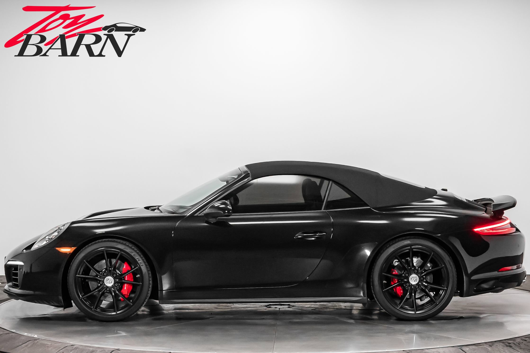 Used 2017 Porsche 911 Carrera 4S image 10