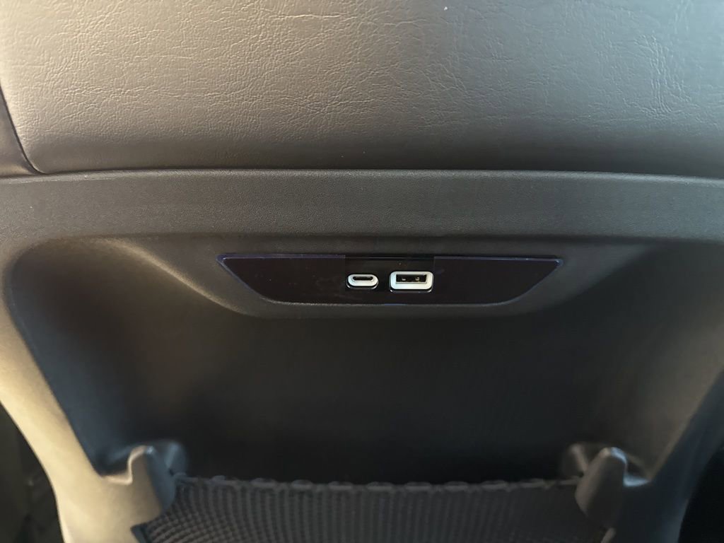 New 2026 Chrysler Pacifica Select FWD image 38