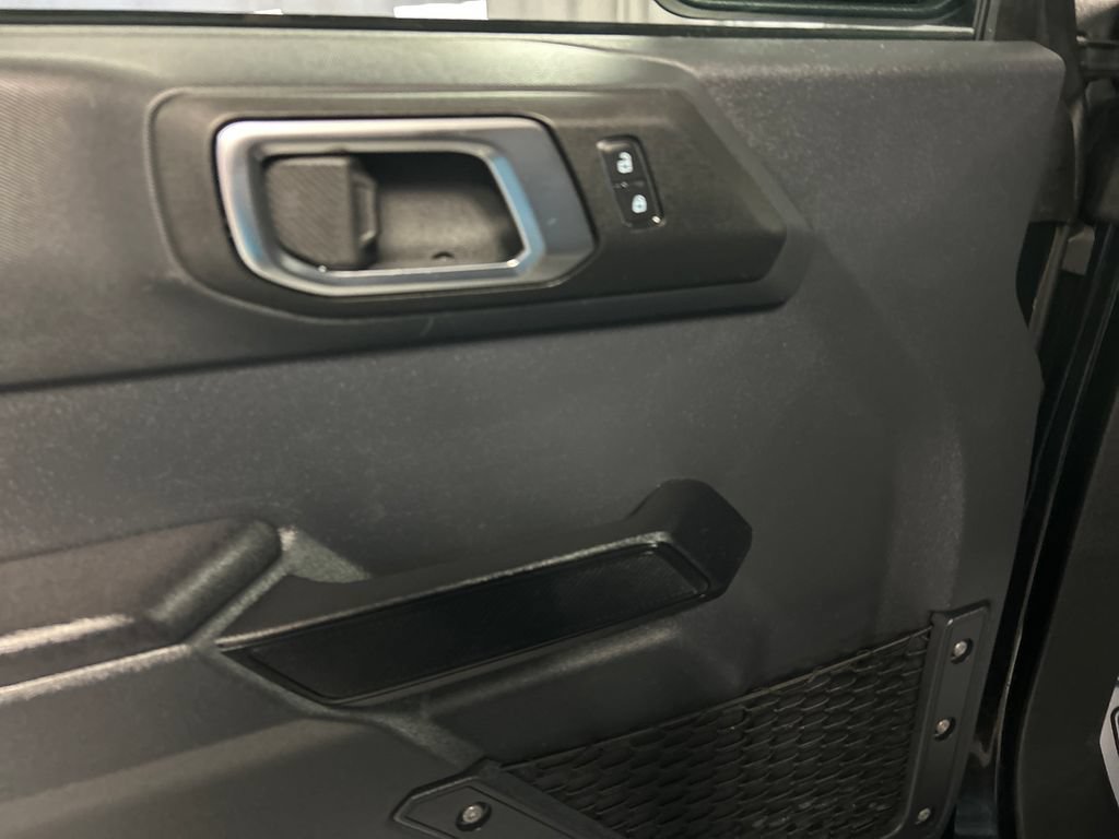 Used 2025 Ford Bronco Big Bend AWD/4WD image 14