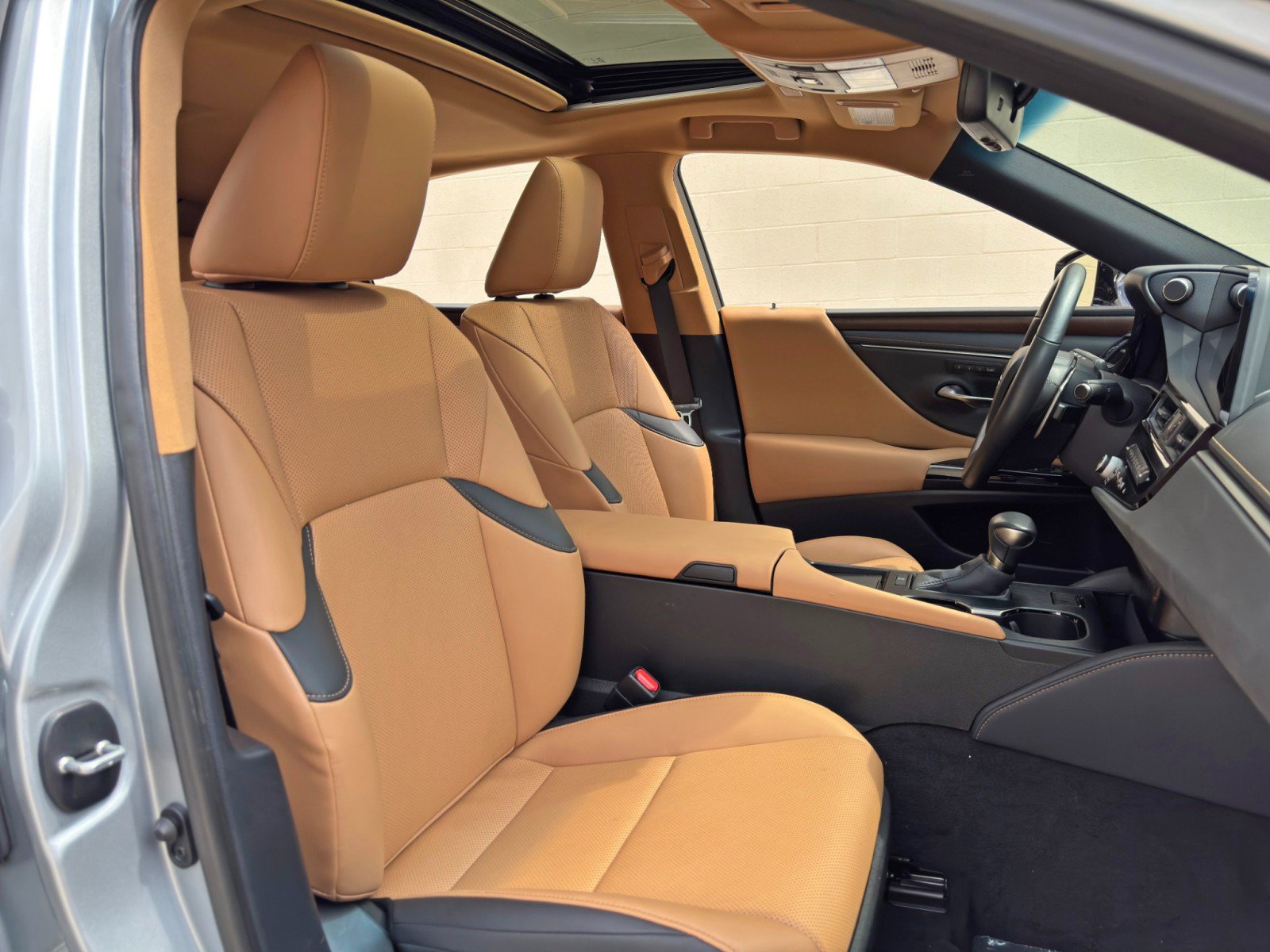 Used 2024 Lexus ES 350 w/ Premium Package FWD image 40