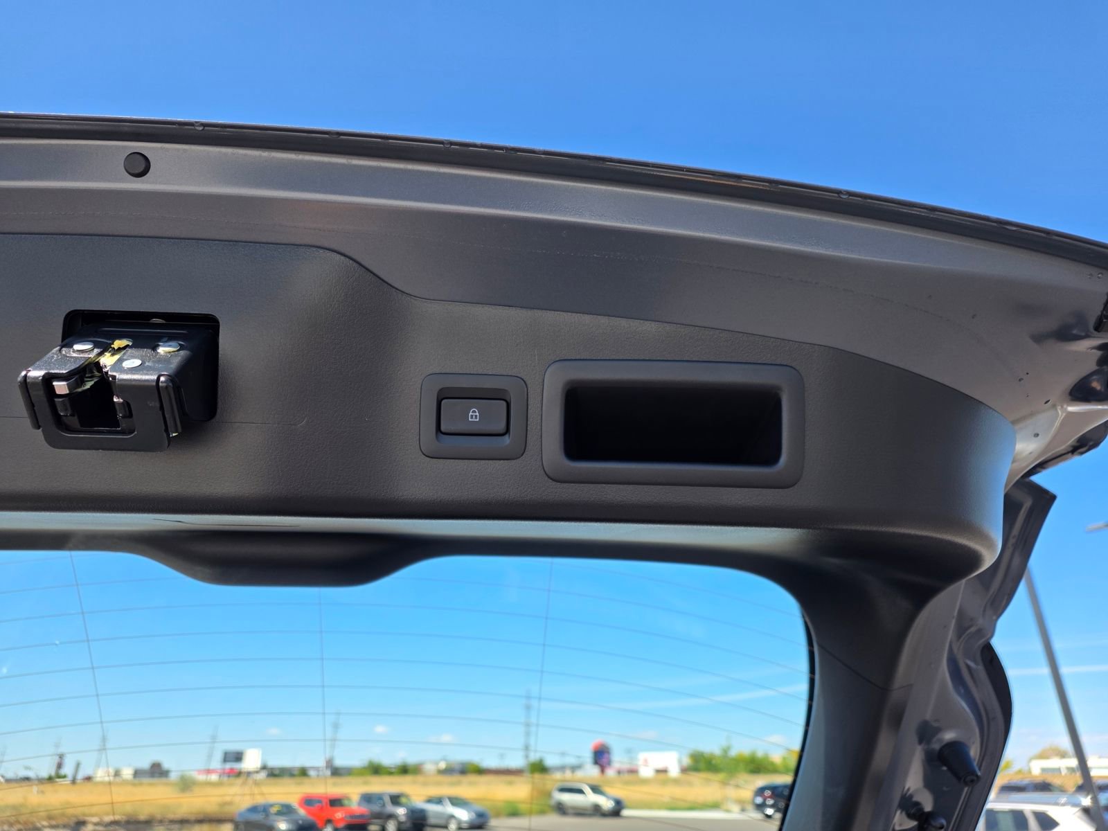 New 2026 MAZDA MAZDA3 2.5 S Premium image 30