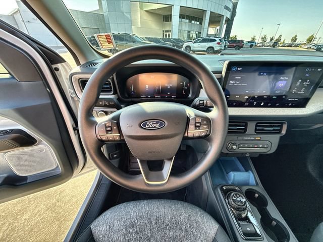 Used 2026 Ford Maverick XLT AWD/4WD image 14