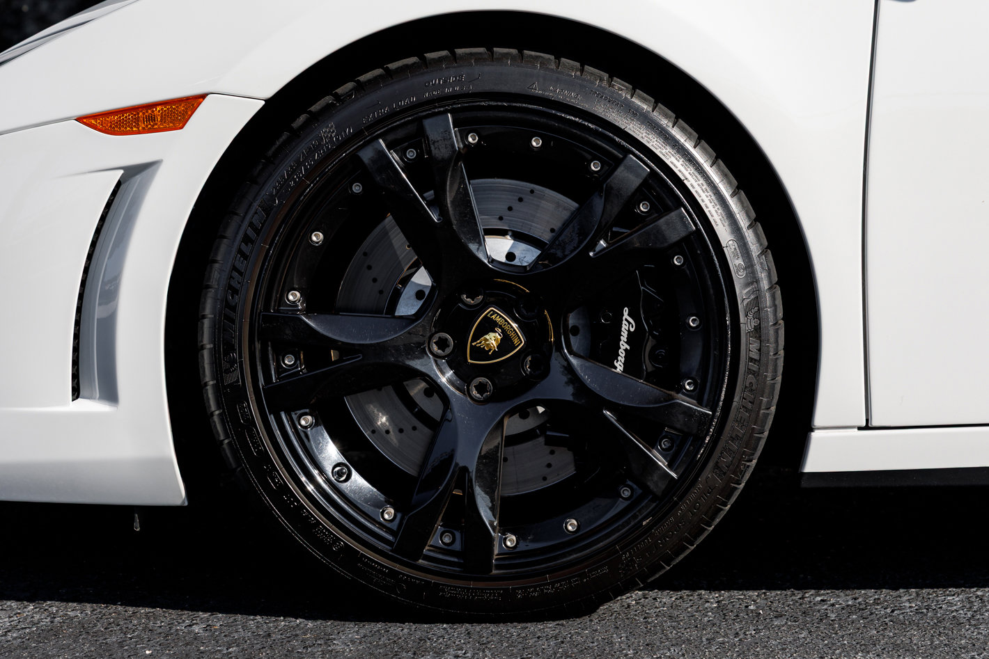 Used 2014 Lamborghini Gallardo LP 550-2 image 9