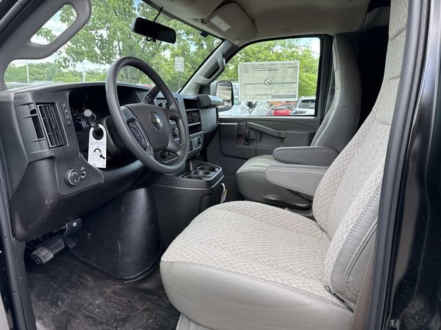 New 2026 Chevrolet Express 3500 Extended w/ Driver Convenience Package RWD image 9