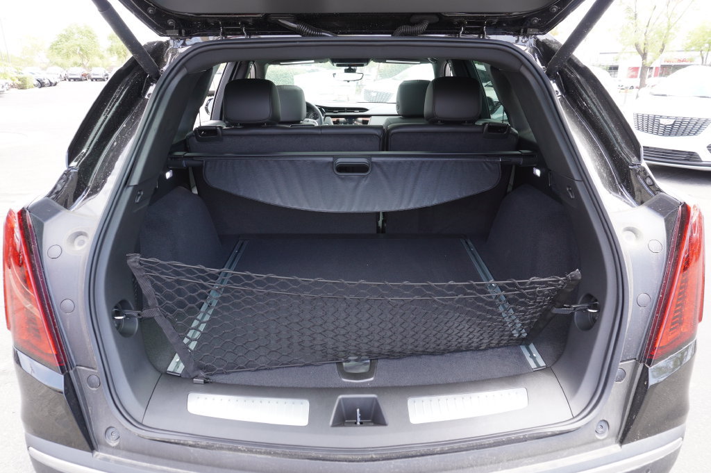 New 2025 Cadillac XT5 Premium Luxury w/ Technology Package FWD image 8