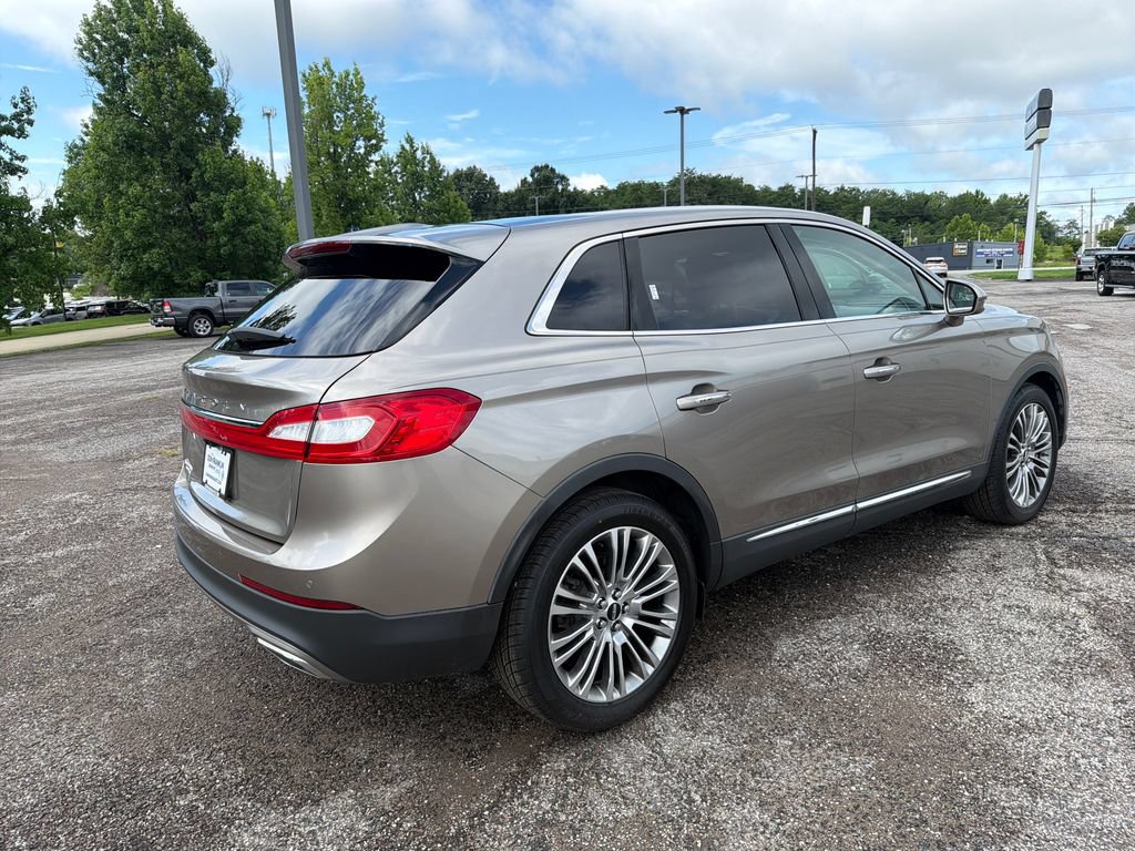 Used 2018 Lincoln MKX Reserve w/ Lincoln MKX Climate Package FWD image 5