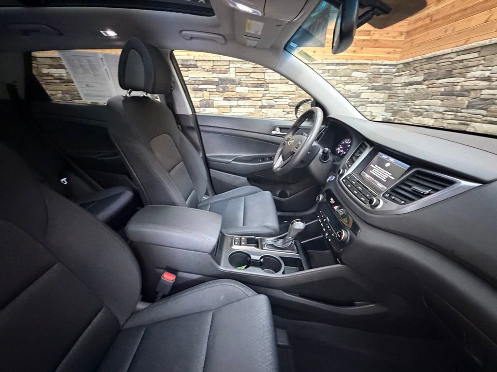 Used 2018 Hyundai Tucson Value AWD/4WD image 12
