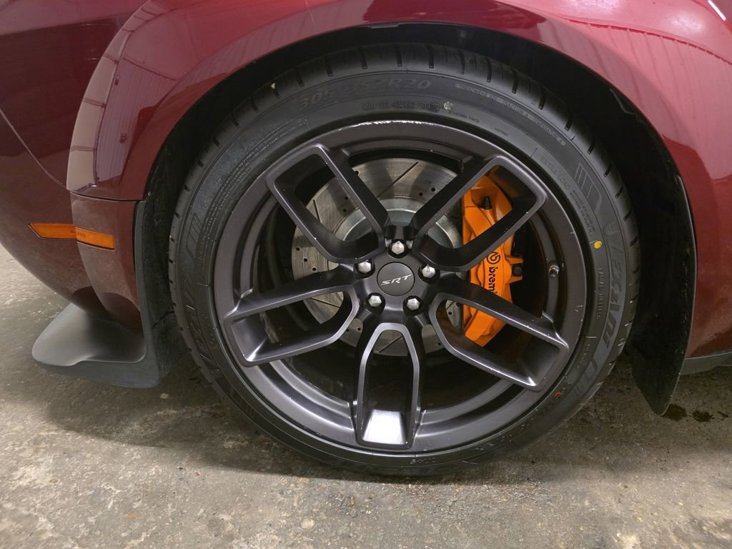 Used 2018 Dodge Challenger SRT Hellcat RWD image 14