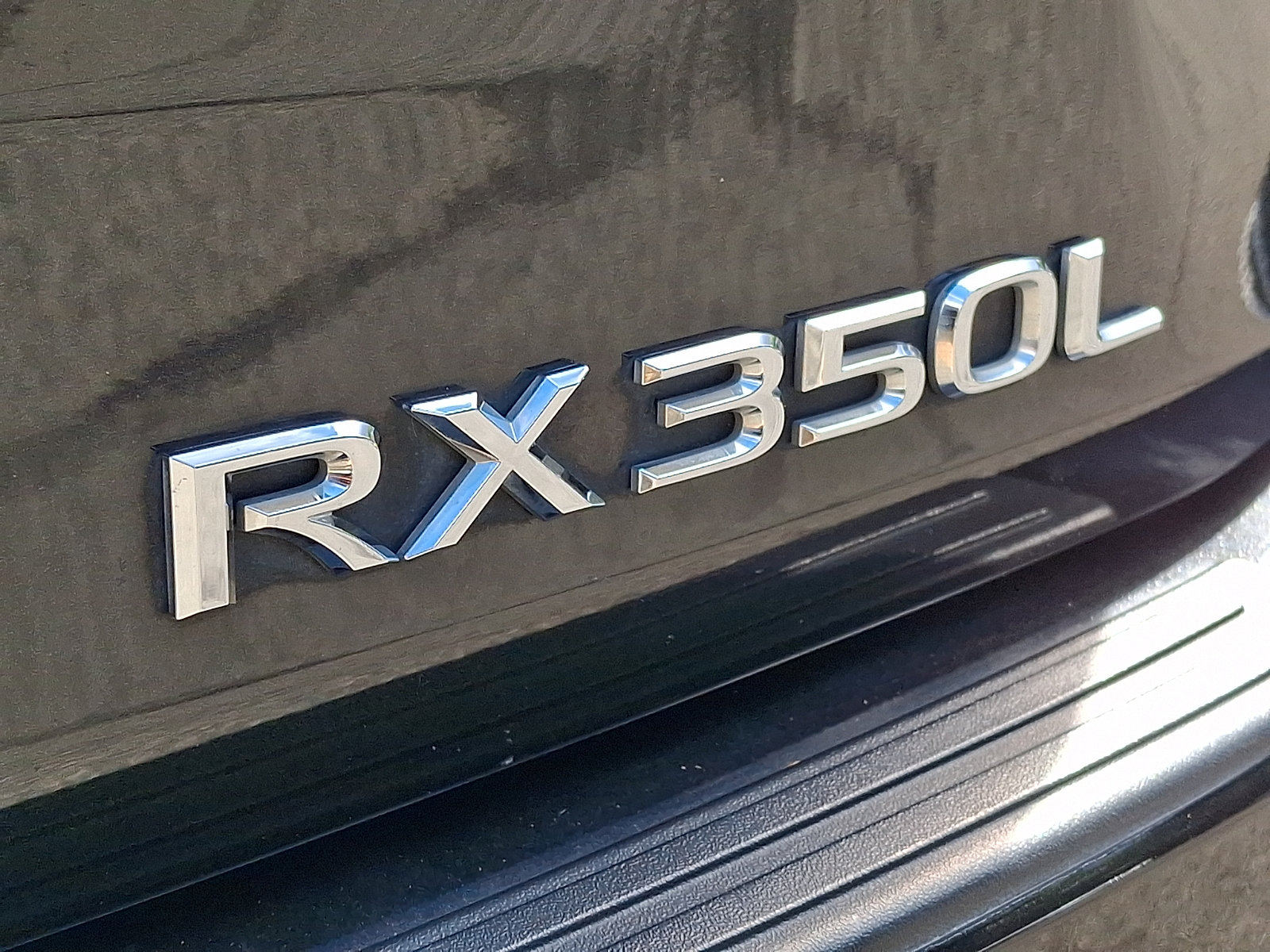 Used 2018 Lexus RX 350L Luxury w/ Accessory Package AWD/4WD image 30