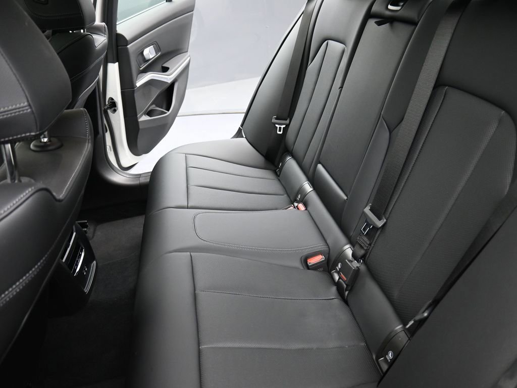 New 2025 BMW 330i xDrive Sedan w/ Convenience Package image 16