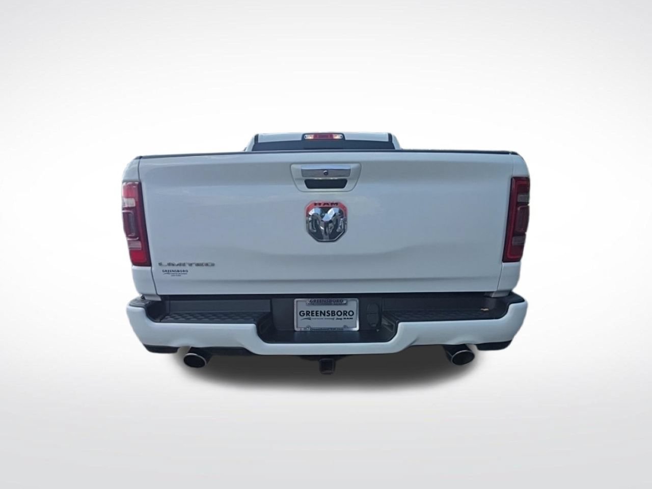 Used 2022 RAM 1500 Limited w/ Body Color Bumper Group RWD image 6