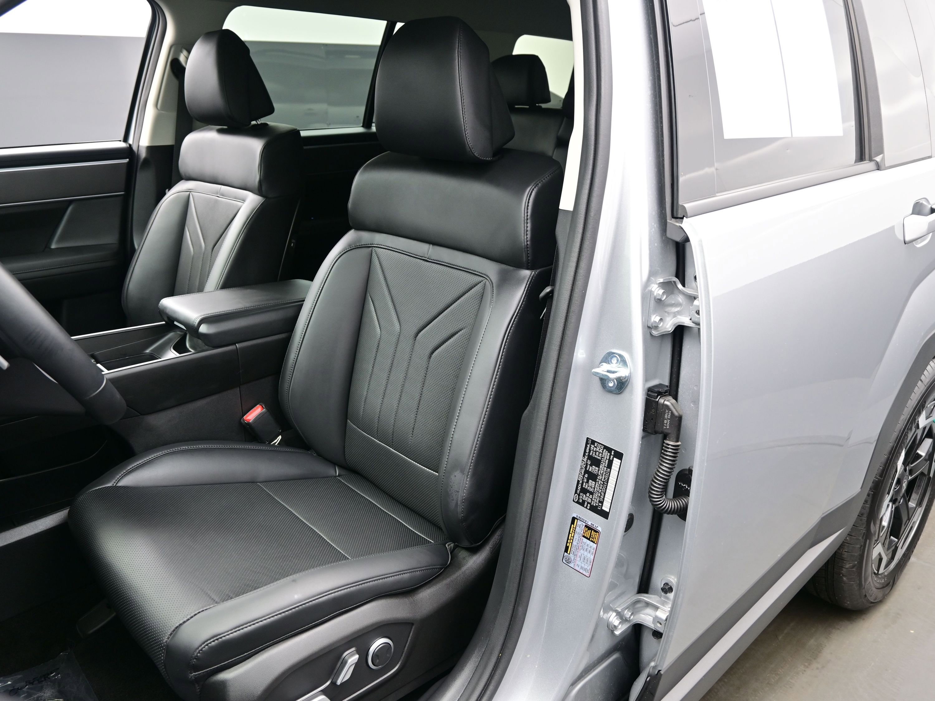 Certified 2026 Hyundai Santa Fe SEL image 12