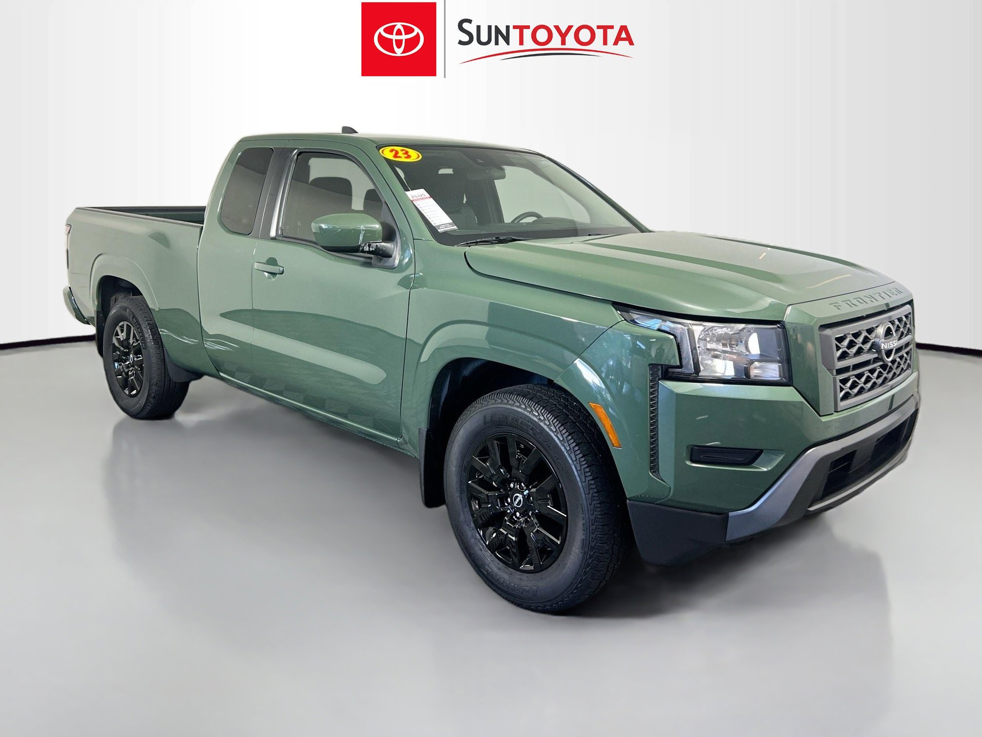 Used 2023 Nissan Frontier SV w/ Technology Package RWD image 1