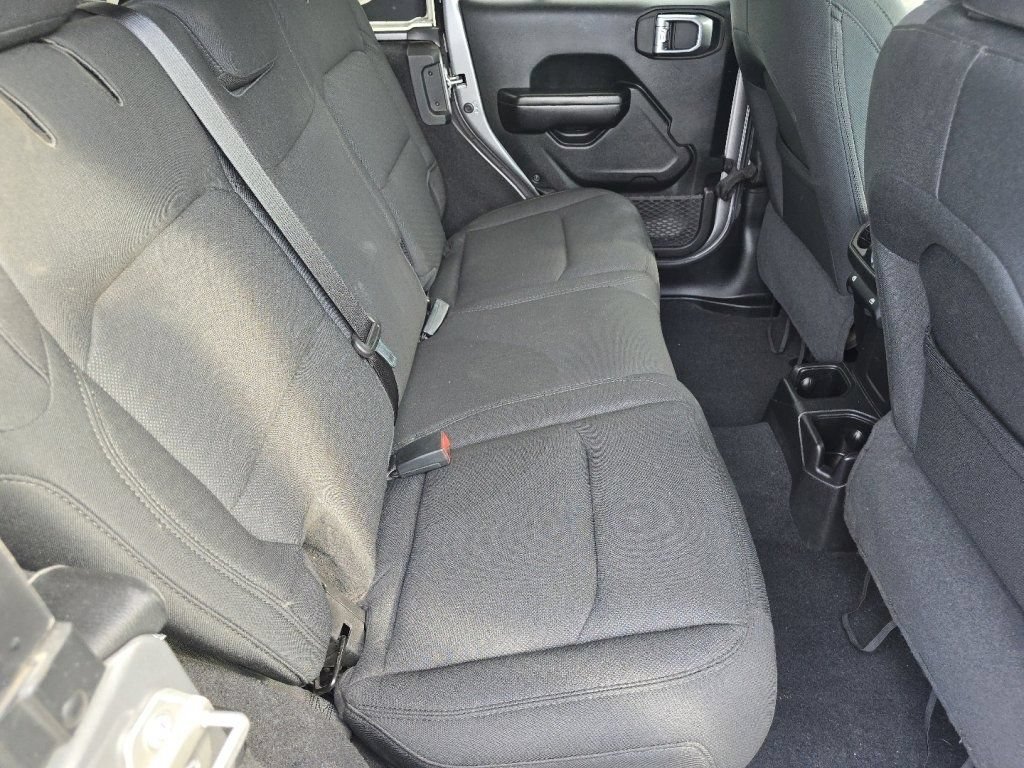Used 2021 Jeep Wrangler Unlimited Sport AWD/4WD image 20