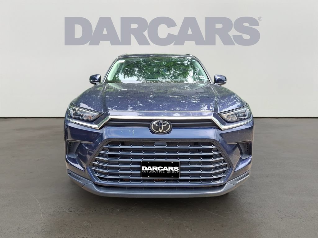 Used 2024 Toyota Grand Highlander AWD image 2