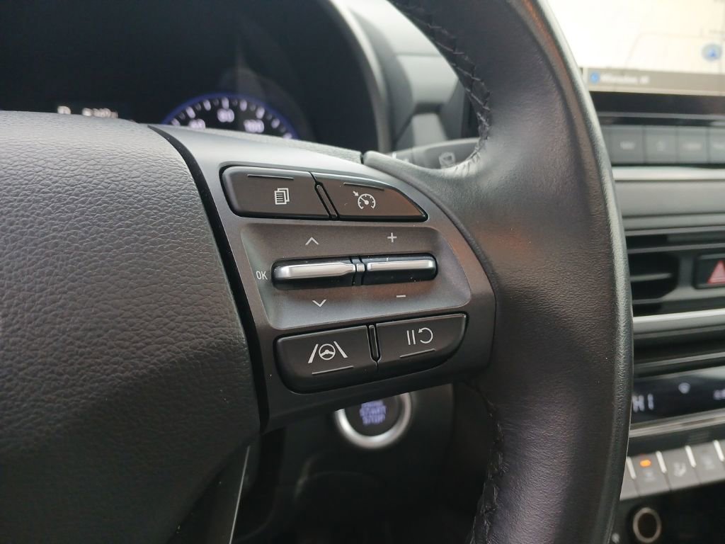 Used 2023 Hyundai Kona SEL w/ Convenience Package image 16