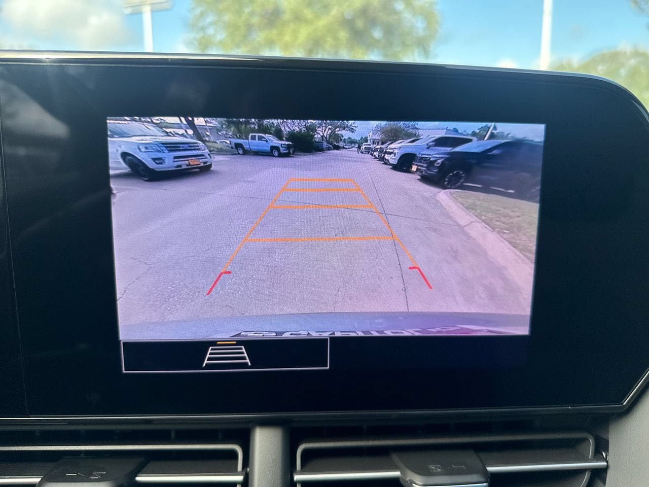 New 2026 Chevrolet Trax RS w/ Sunroof Package FWD image 20