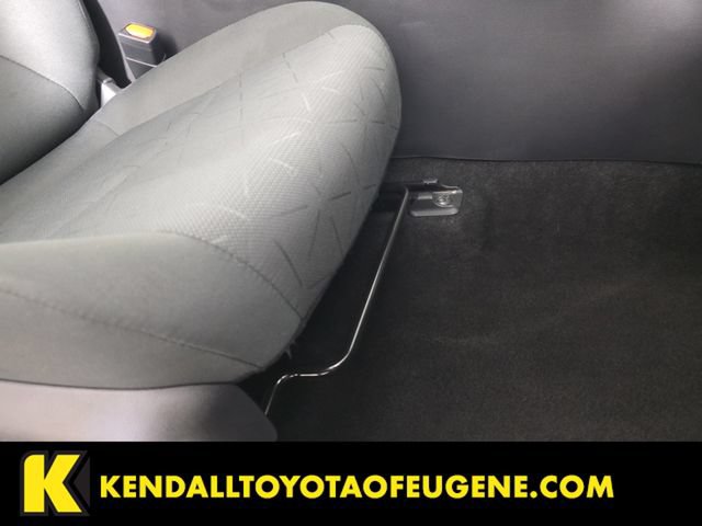 Used 2024 Toyota RAV4 XLE AWD/4WD image 29