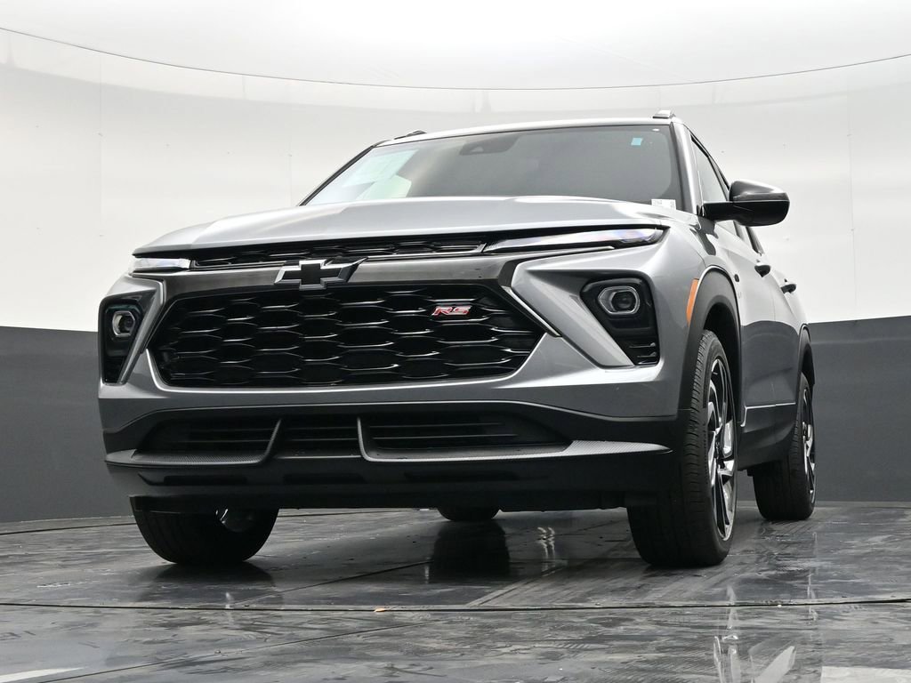 Used 2025 Chevrolet TrailBlazer RS FWD image 28