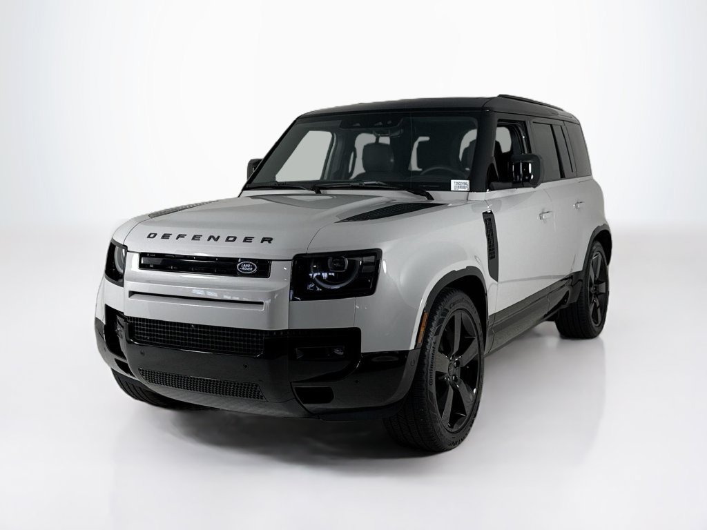 Used 2026 Land Rover Defender 110 X-Dynamic SE AWD/4WD image 1