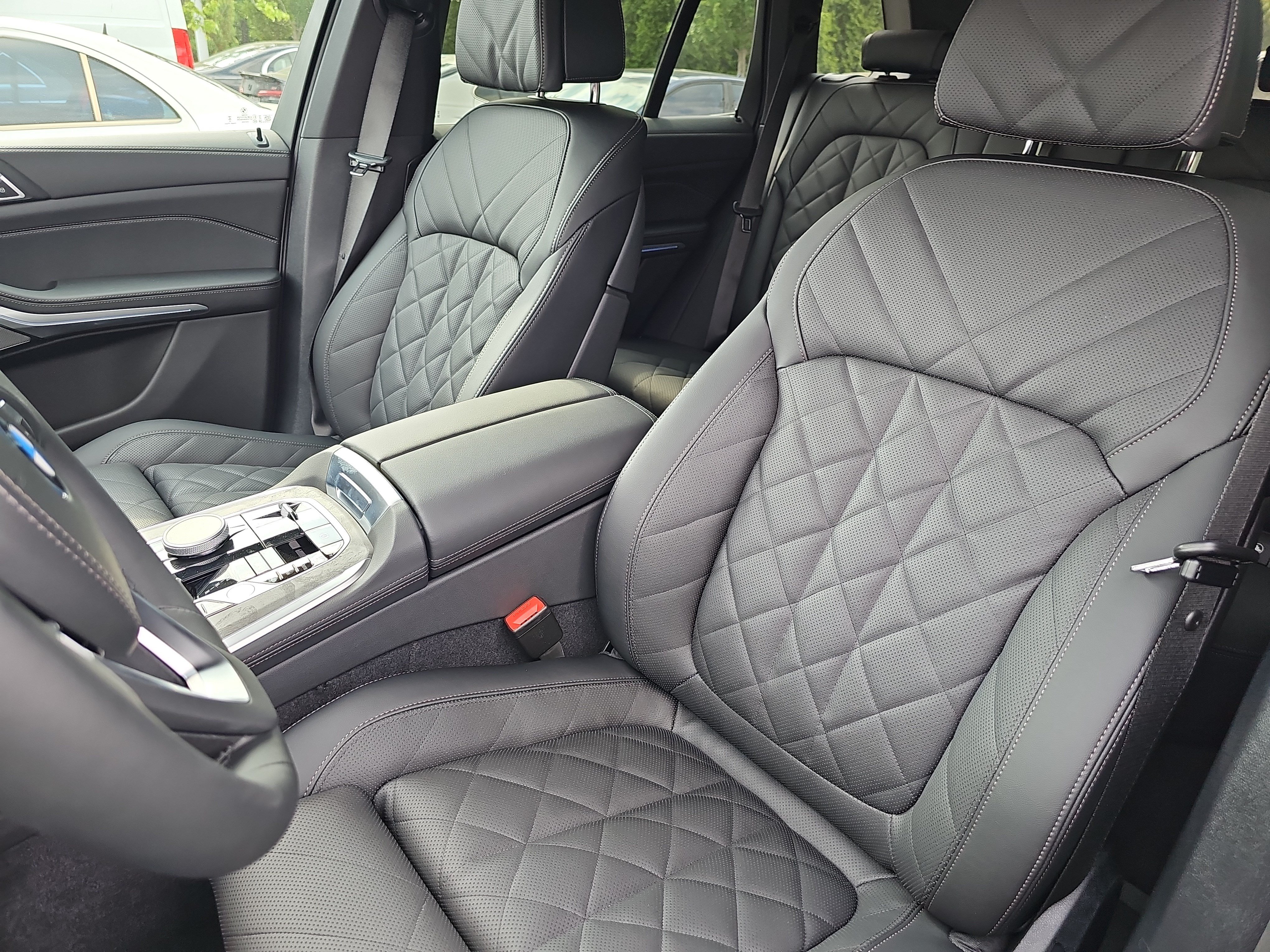 New 2026 BMW X5 xDrive50e AWD/4WD image 17