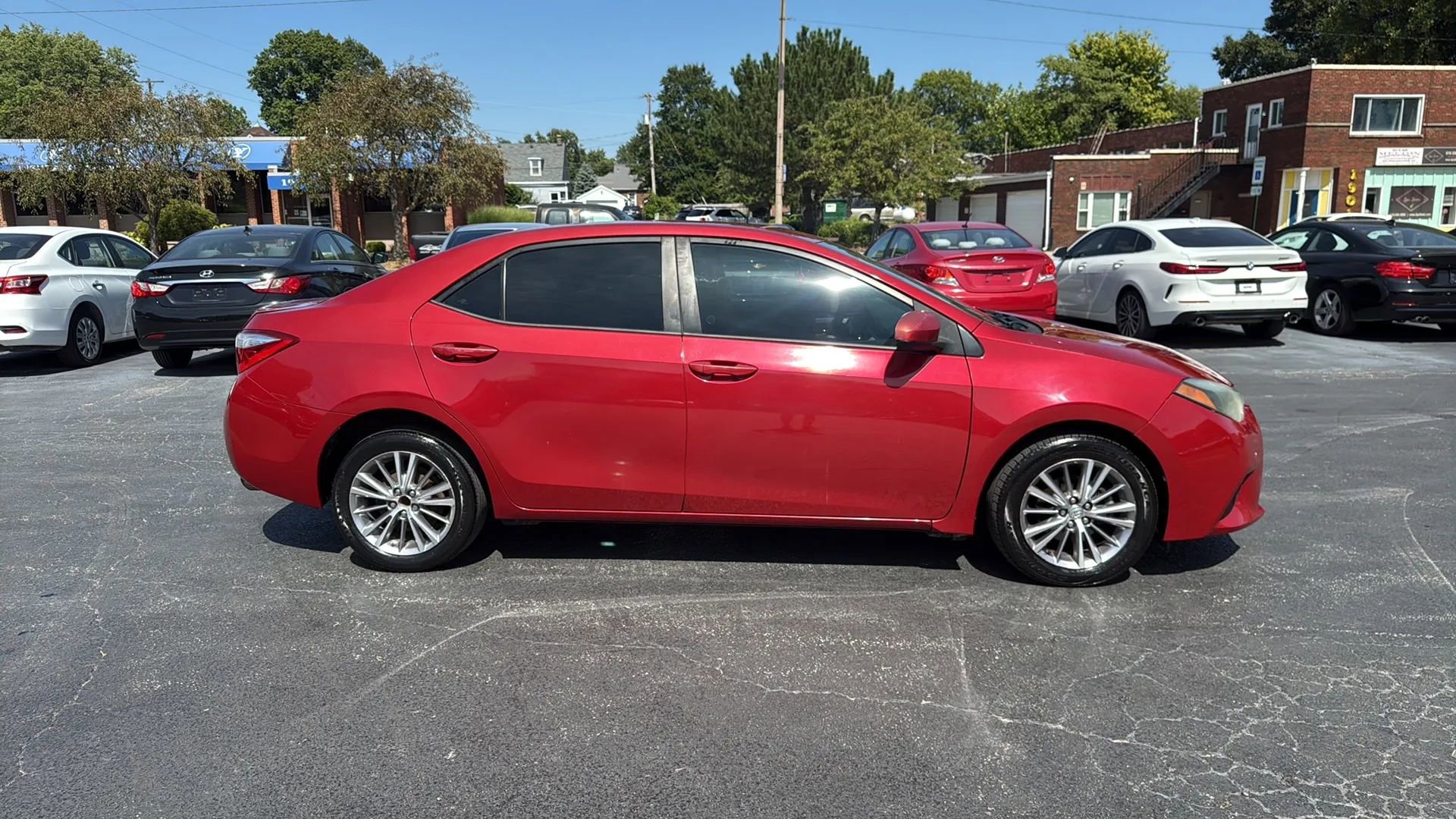 Used 2014 Toyota Corolla LE image 4