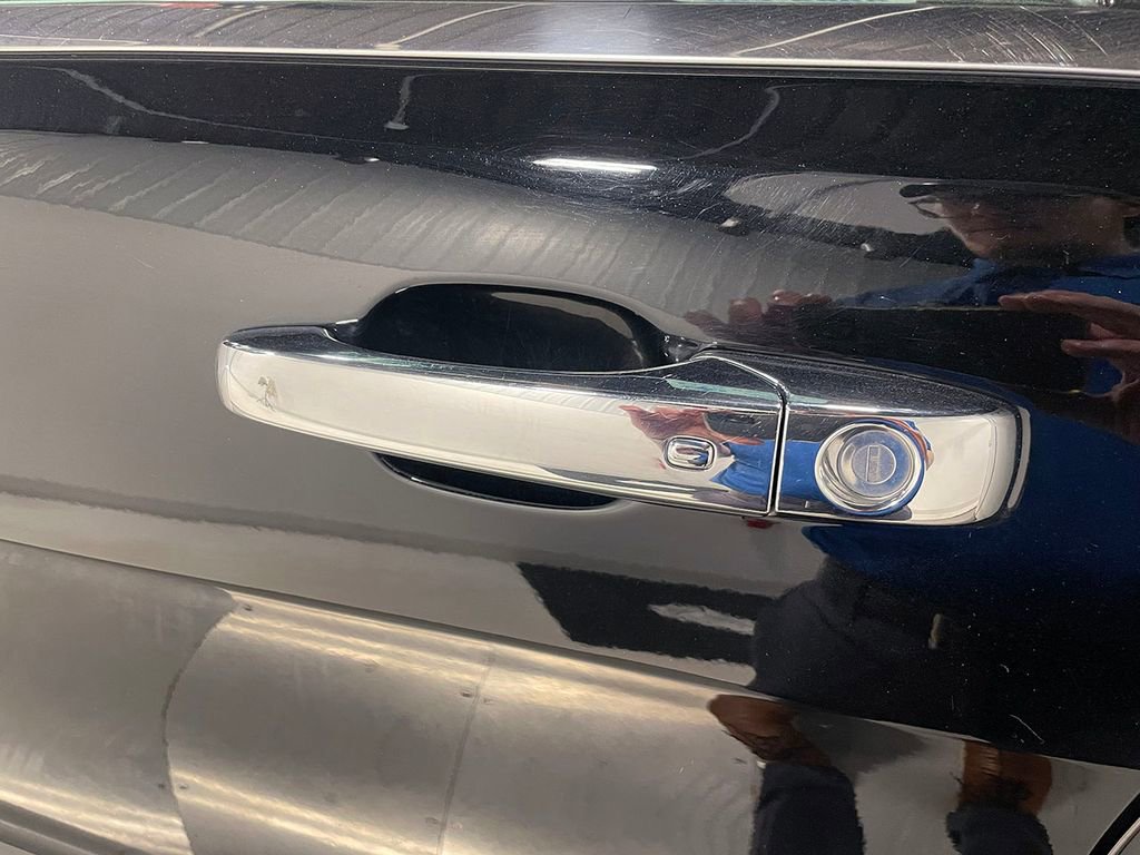 Used 2020 Jeep Grand Cherokee Limited w/ Luxury Group II AWD/4WD image 18