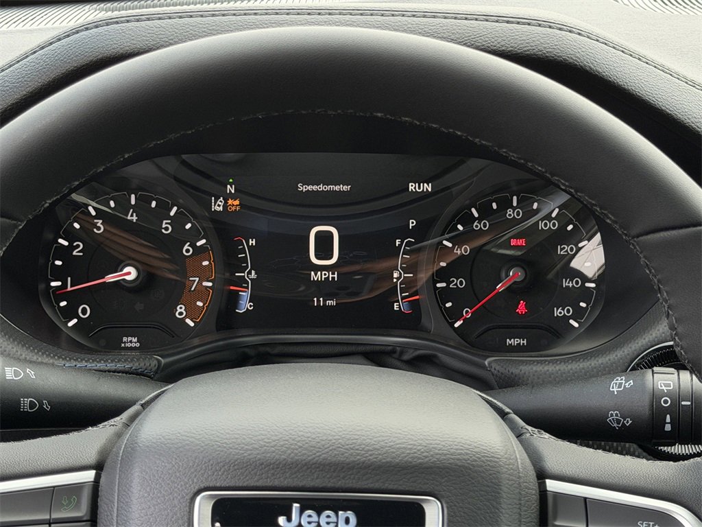 New 2026 Jeep Compass Latitude image 13