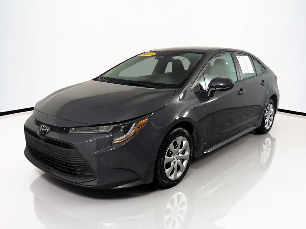 Used 2024 Toyota Corolla LE FWD image 11