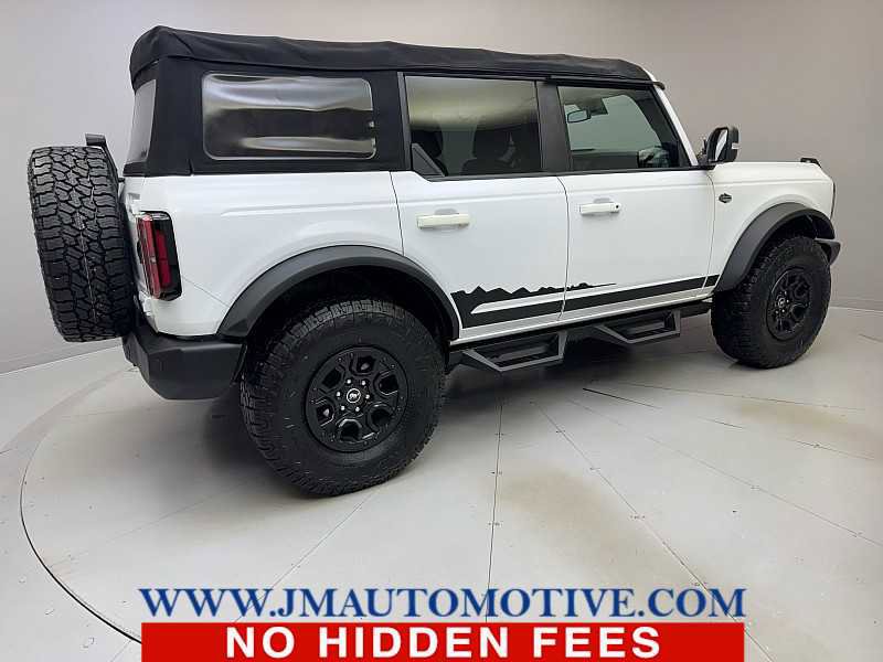 Used 2023 Ford Bronco Wildtrak image 5