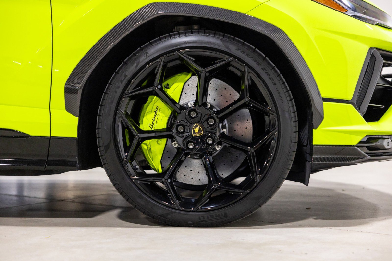 Used 2024 Lamborghini Urus Performante image 24