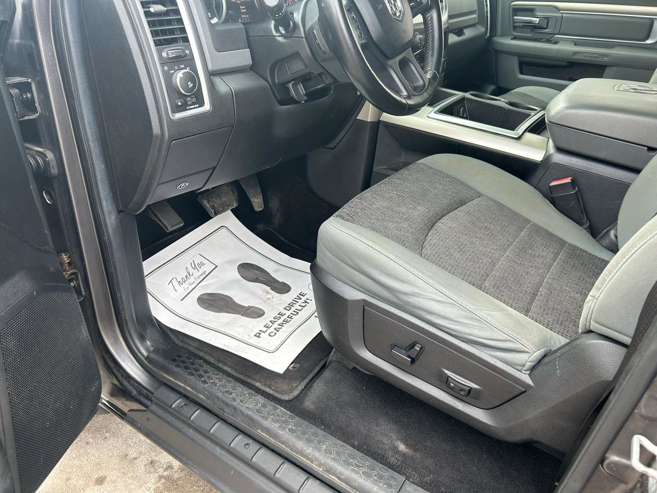 Used 2014 RAM 1500 Big Horn image 10