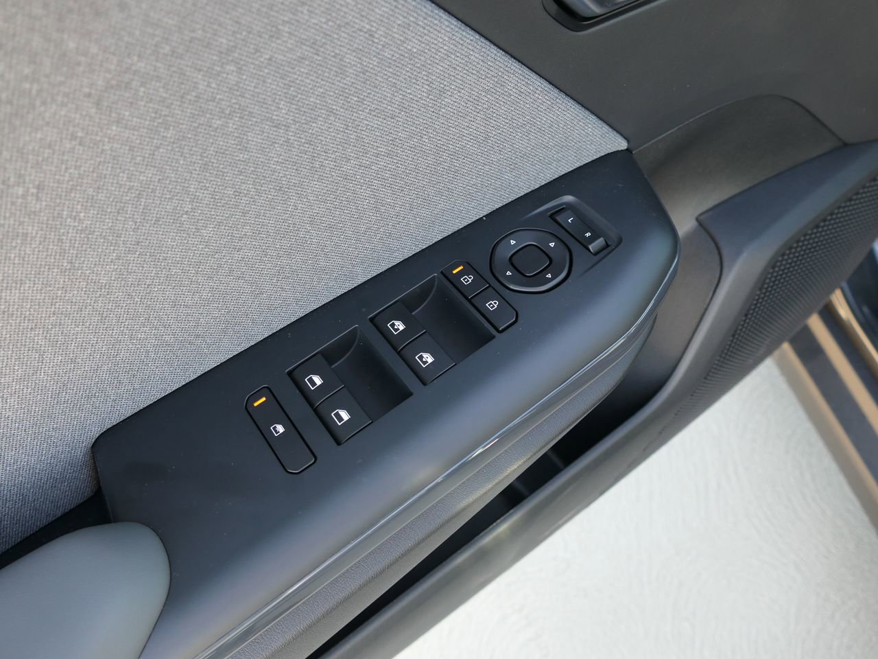 New 2025 Kia K4 EX image 10