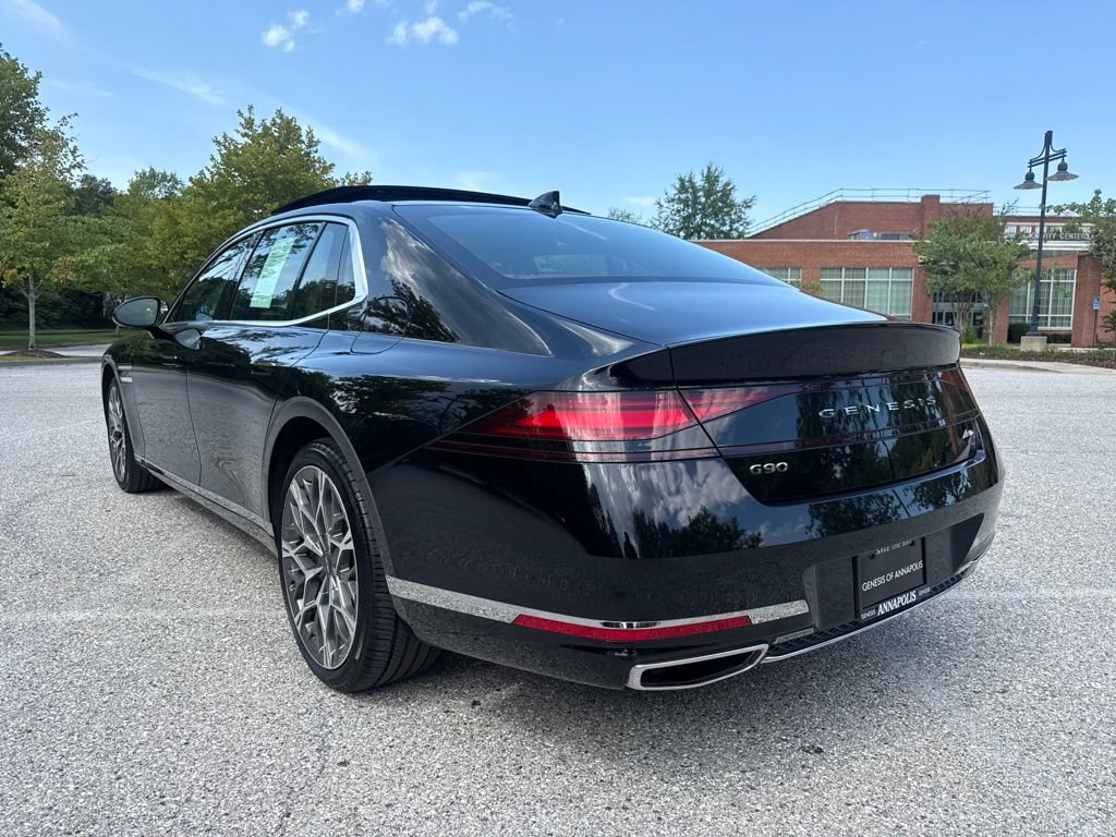 Used 2025 Genesis G90 3.5T AWD/4WD image 8