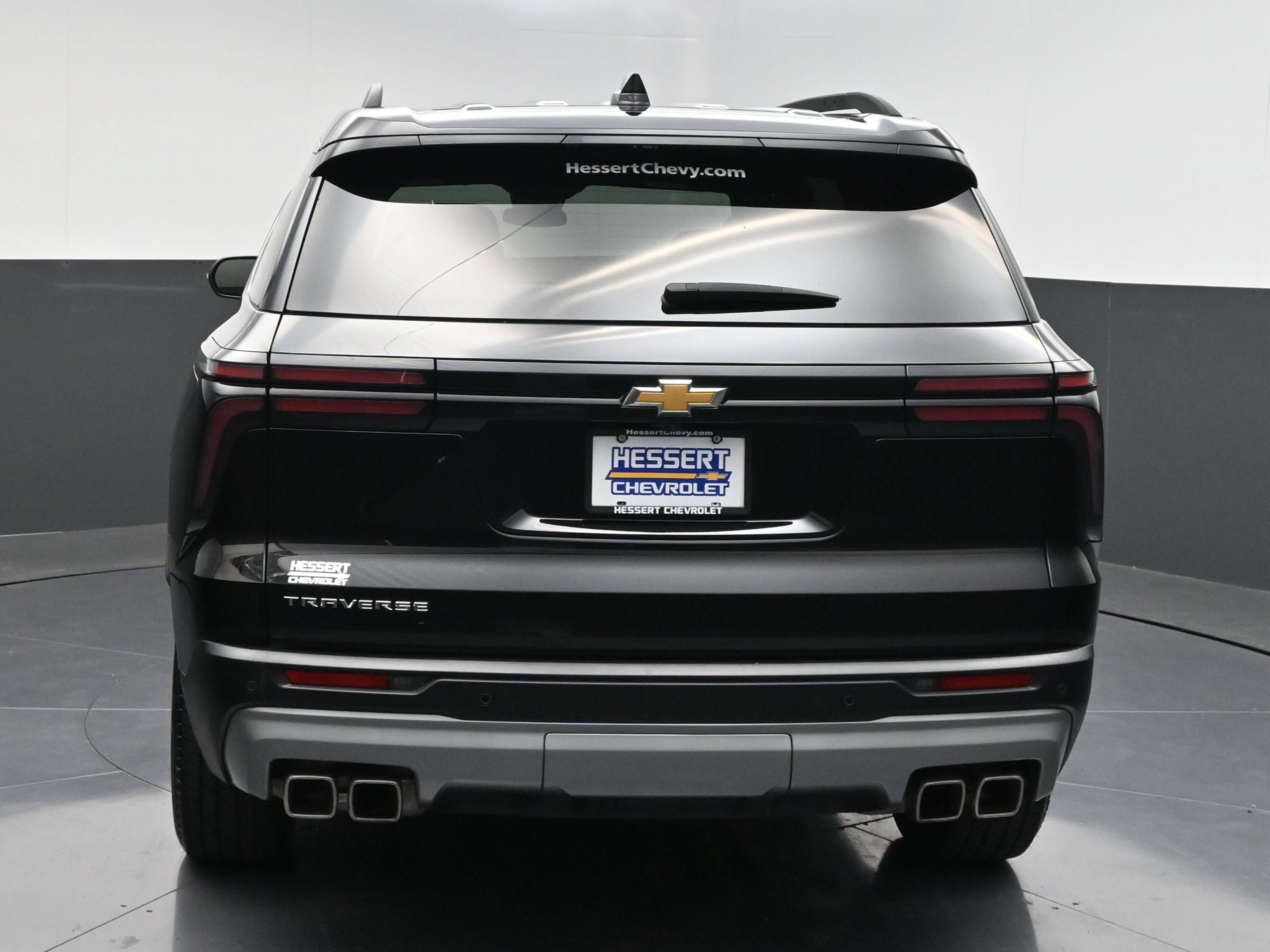 Certified 2025 Chevrolet Traverse LT FWD image 7