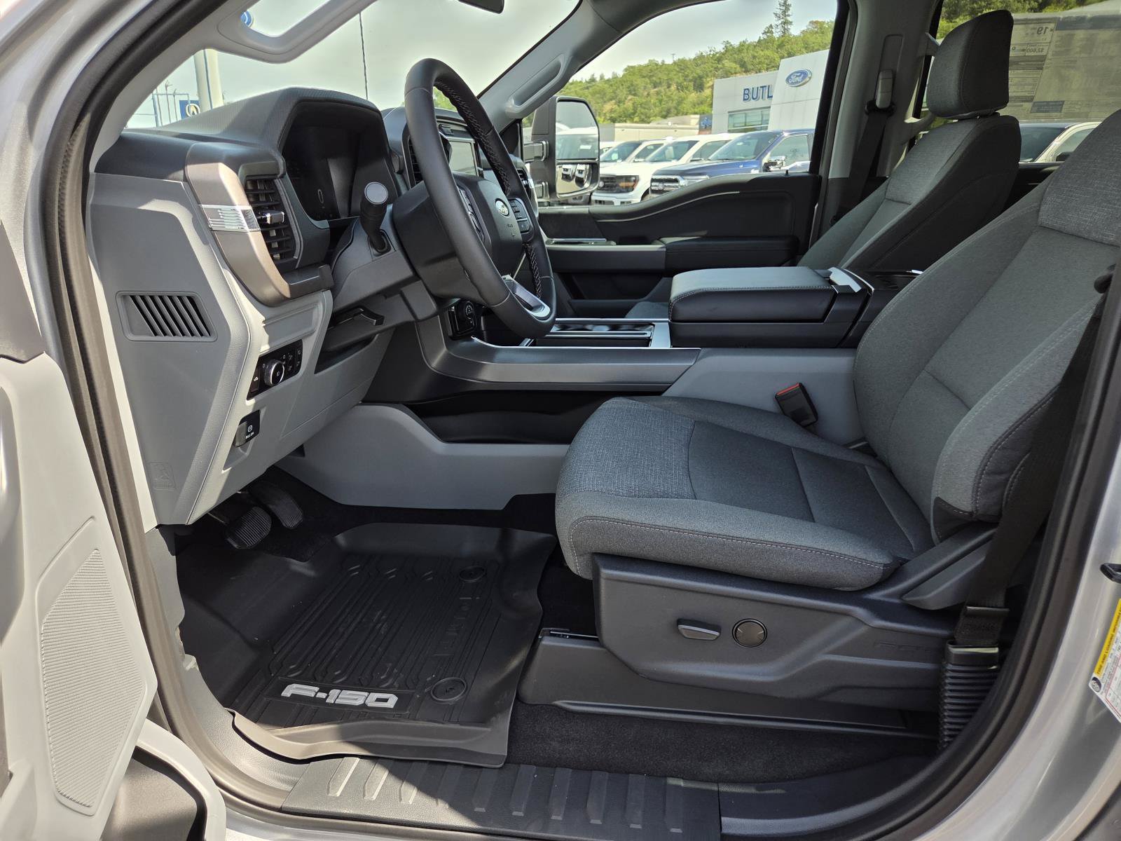 New 2026 Ford F150 XLT w/ XLT Chrome Appearance Package AWD/4WD image 14