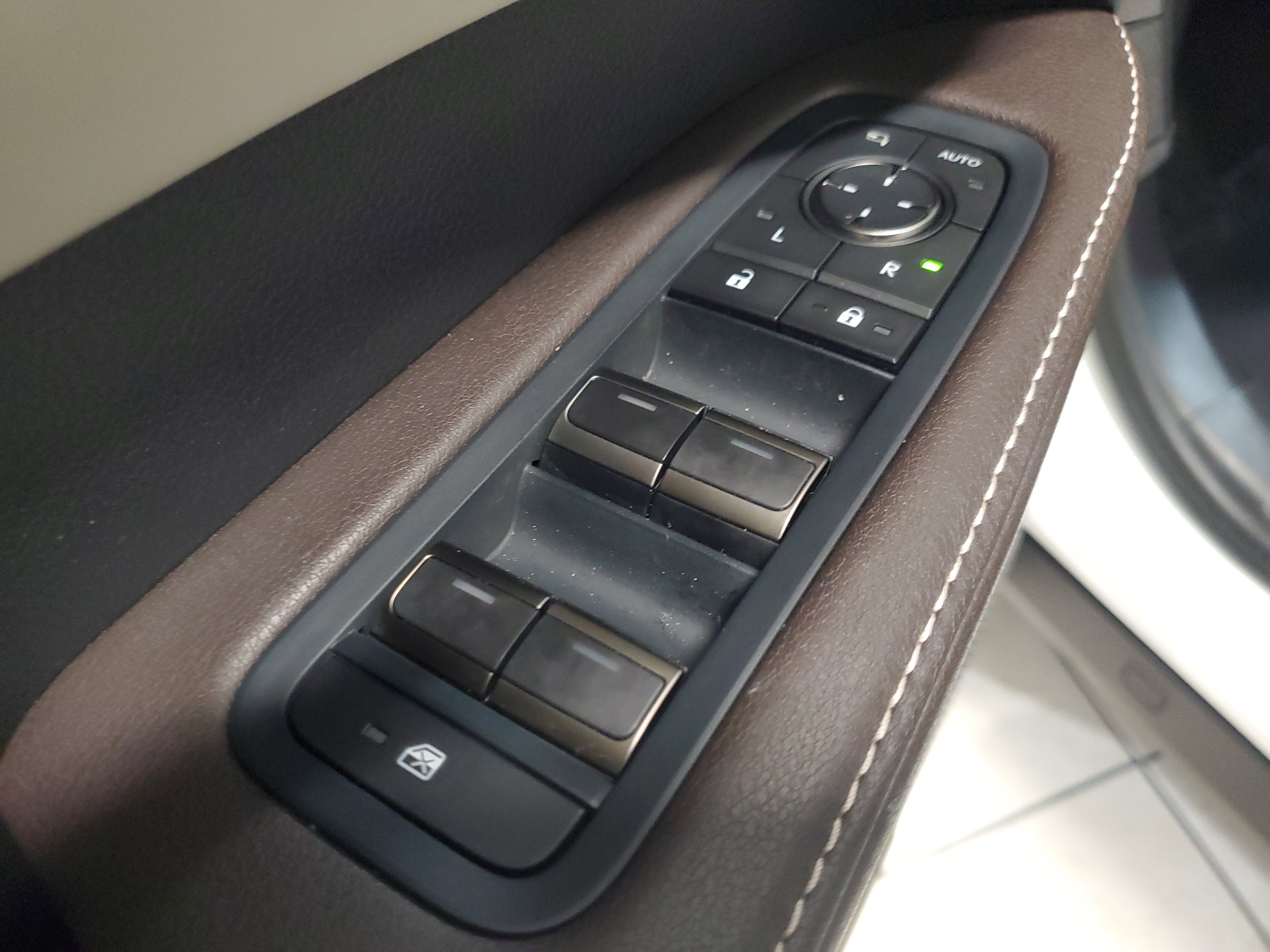 Used 2024 Lexus RX 350h image 22