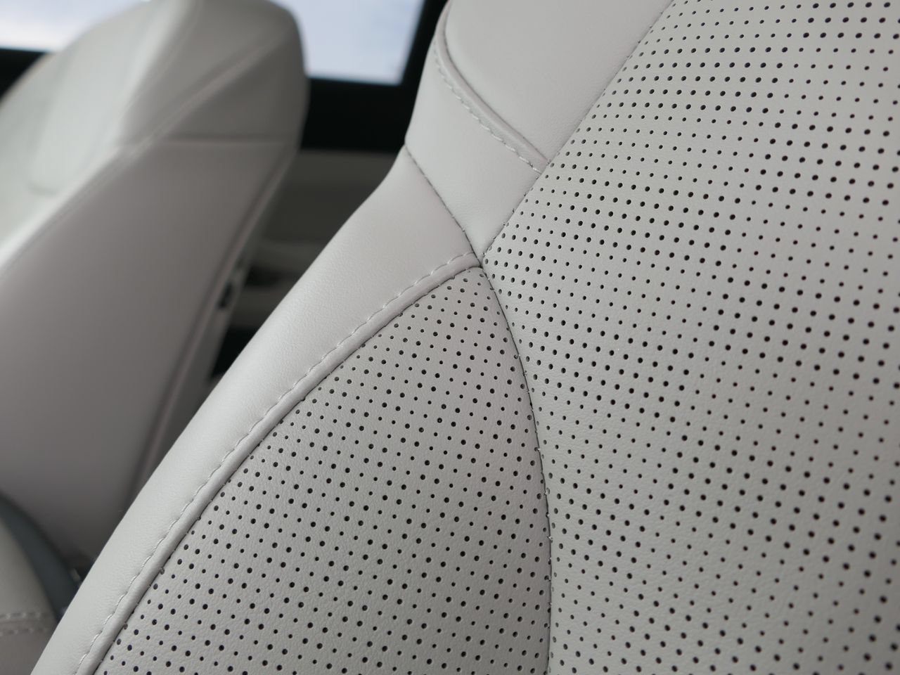Certified 2026 Kia Sorento S FWD image 13
