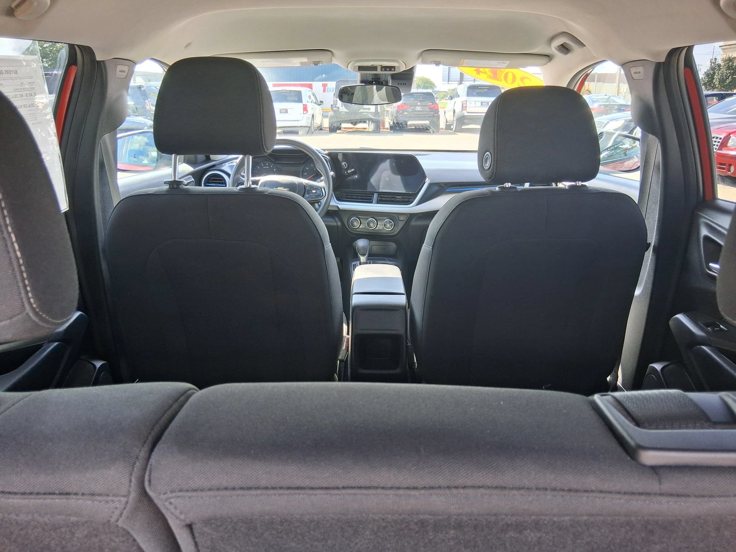 Used 2024 Chevrolet Trax LS w/ LS Convenience Package FWD image 14