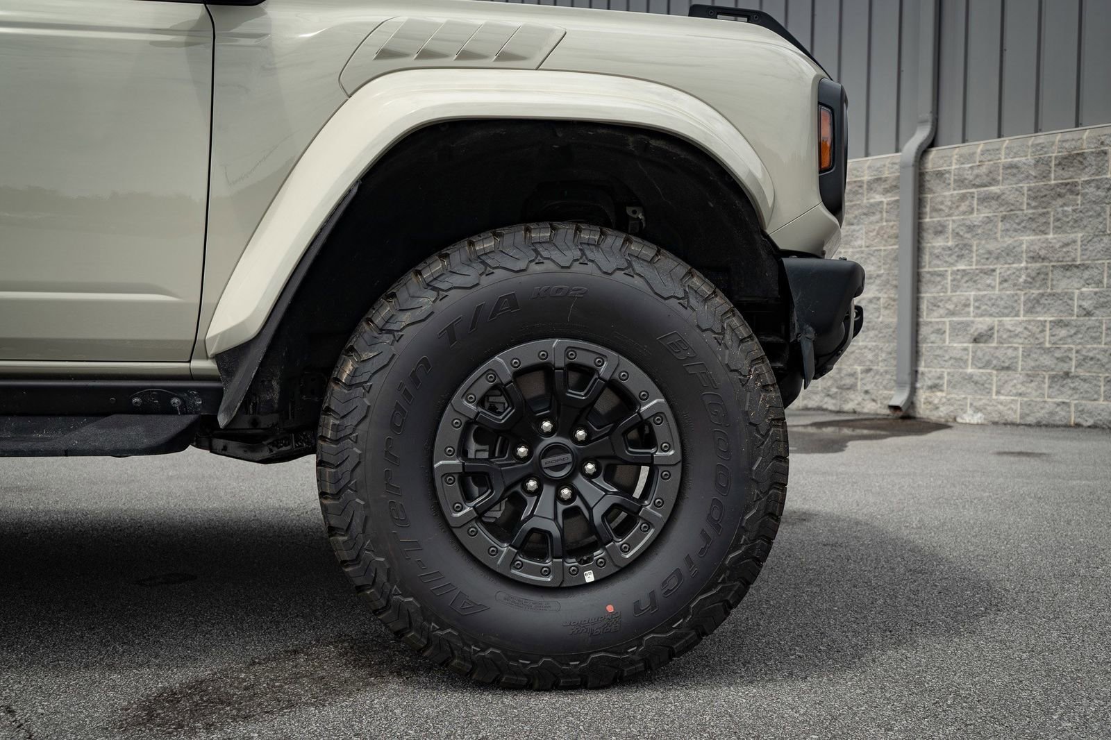 Used 2025 Ford Bronco Raptor image 26