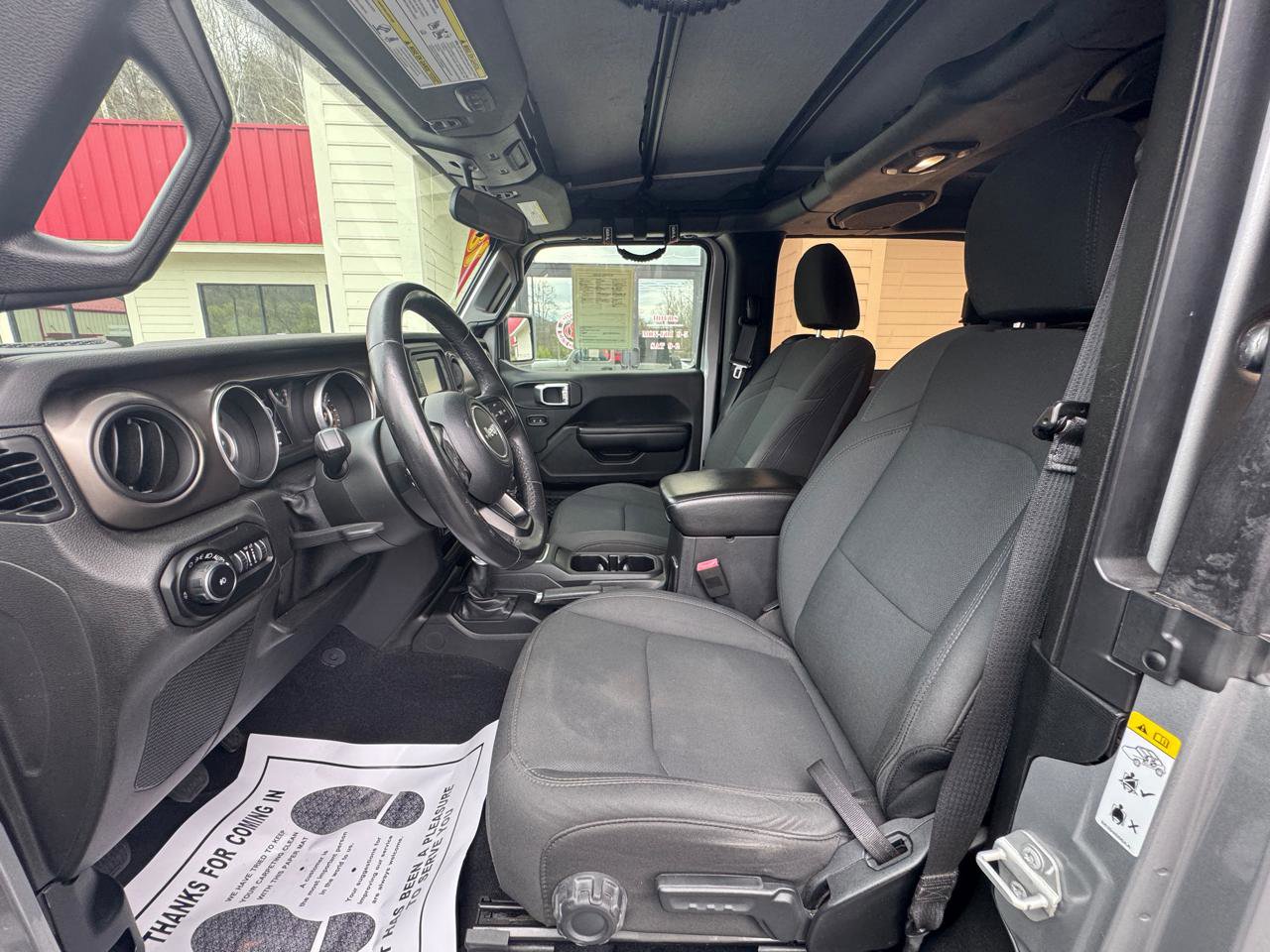 Used 2018 Jeep Wrangler Sport image 11