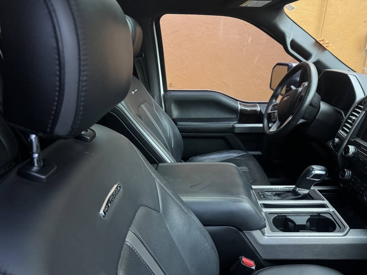 Used 2015 Ford F150 Platinum w/ Equipment Group 701A Luxury AWD/4WD image 3