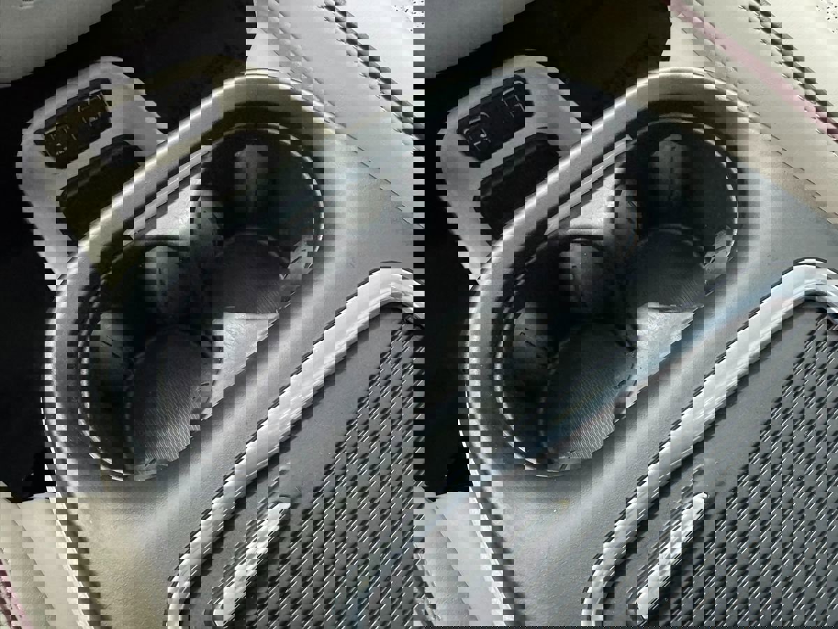 Used 2019 Chrysler Pacifica Limited image 33