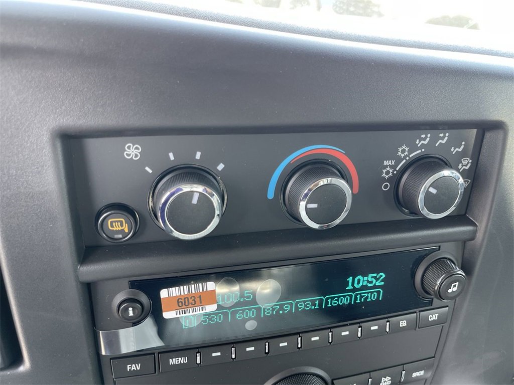 New 2025 Chevrolet Express 3500 Extended w/ Driver Convenience Package image 13