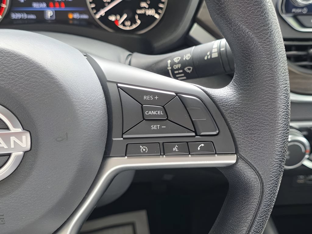 Used 2023 Nissan Altima 2.5 SV AWD/4WD image 18